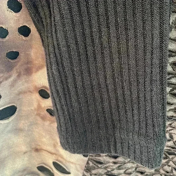 ❤️2/$30❤️[L]Minkas Mesh Accented Multi  Material Patches Tunic Sweater - Picture 10 of 11